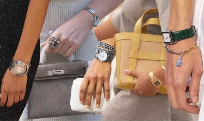 4 Trendy Women’s Watches That Complete Your Look