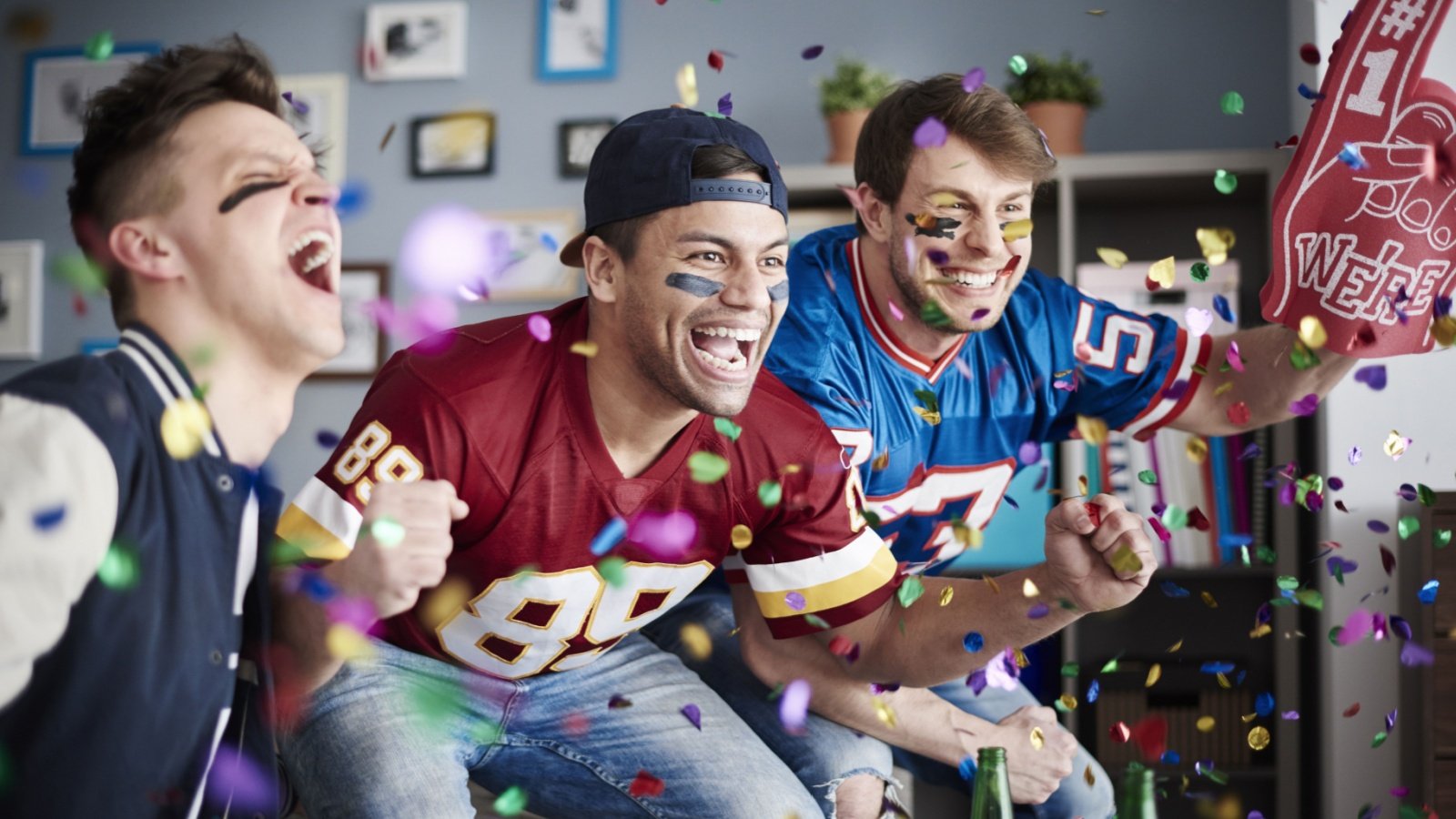 American football fans sports gpointstudio shutterstock