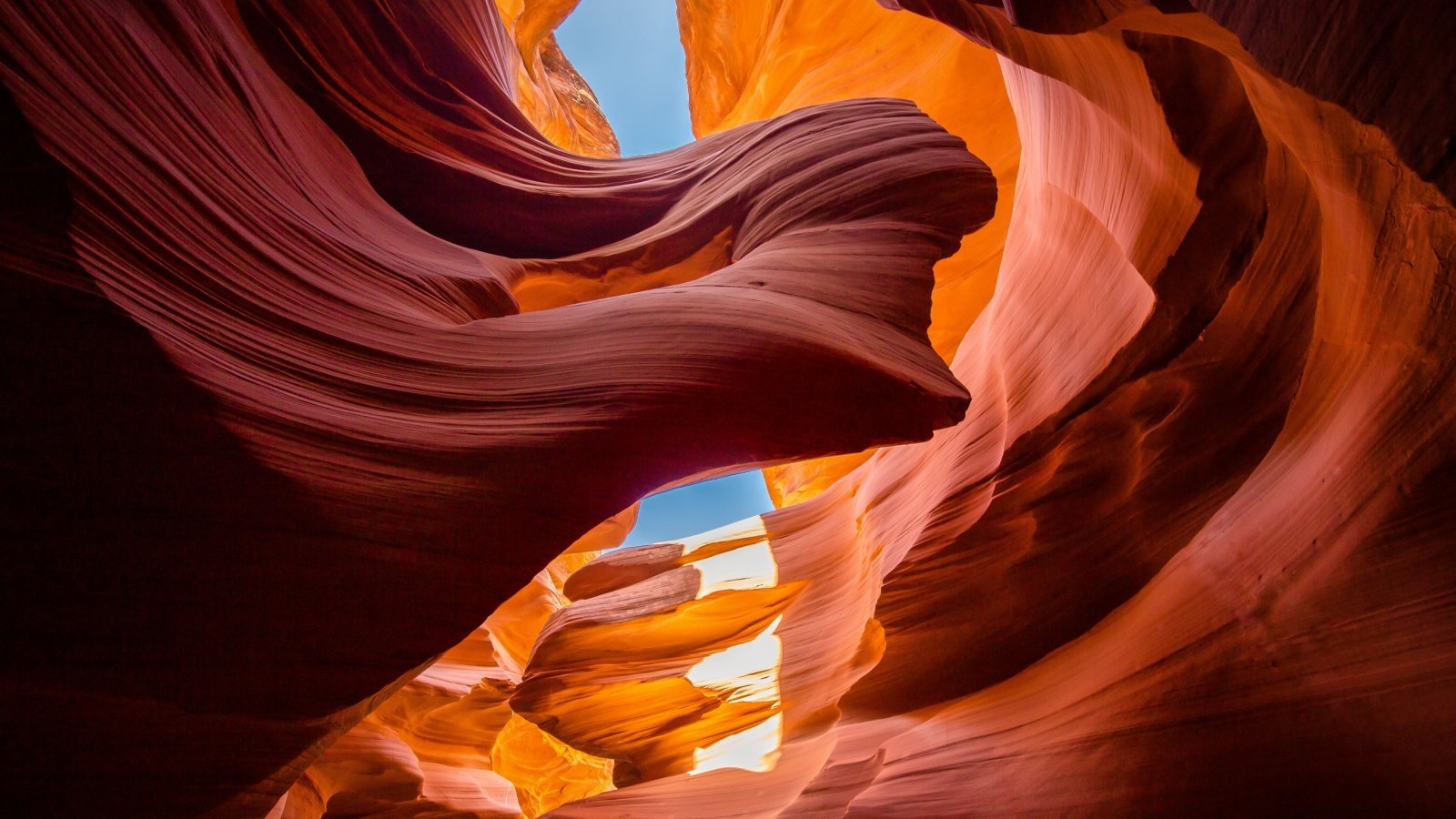 Antelope Canyon Arizona canadastock Shutterstock