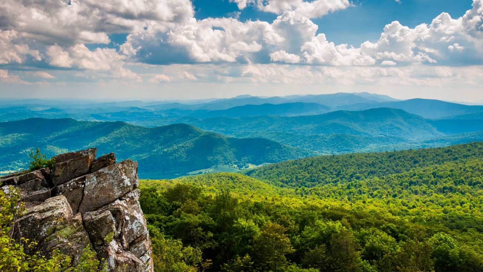 Blue Ridge Mountains from North Marshall Shenandoah National Park Virginia Jon Bilous Shutterstock