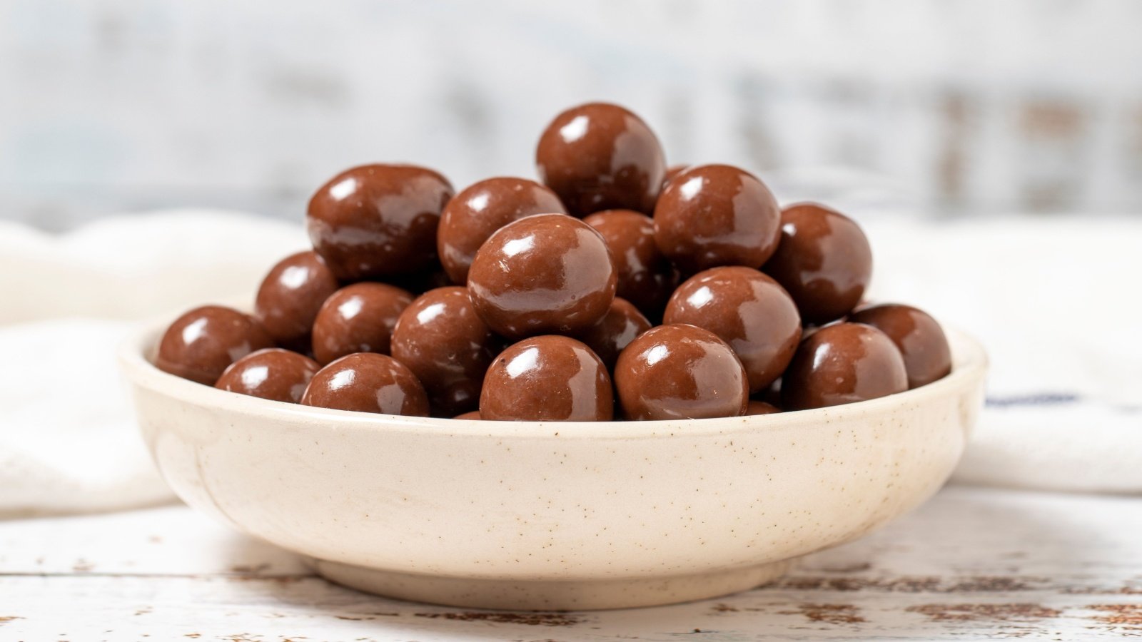 Chocolate coated hazelnut dragee candy balls dessert sweets treat bowl Enez Selvi Shutterstock Chocolate coated hazelnut dragee candy balls dessert sweets treat bowl Enez Selvi Shutterstock