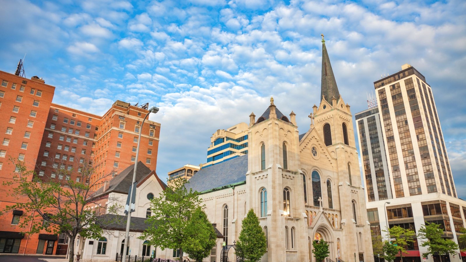 Church in Peoria Illinois Henryk Sadura Shutterstock