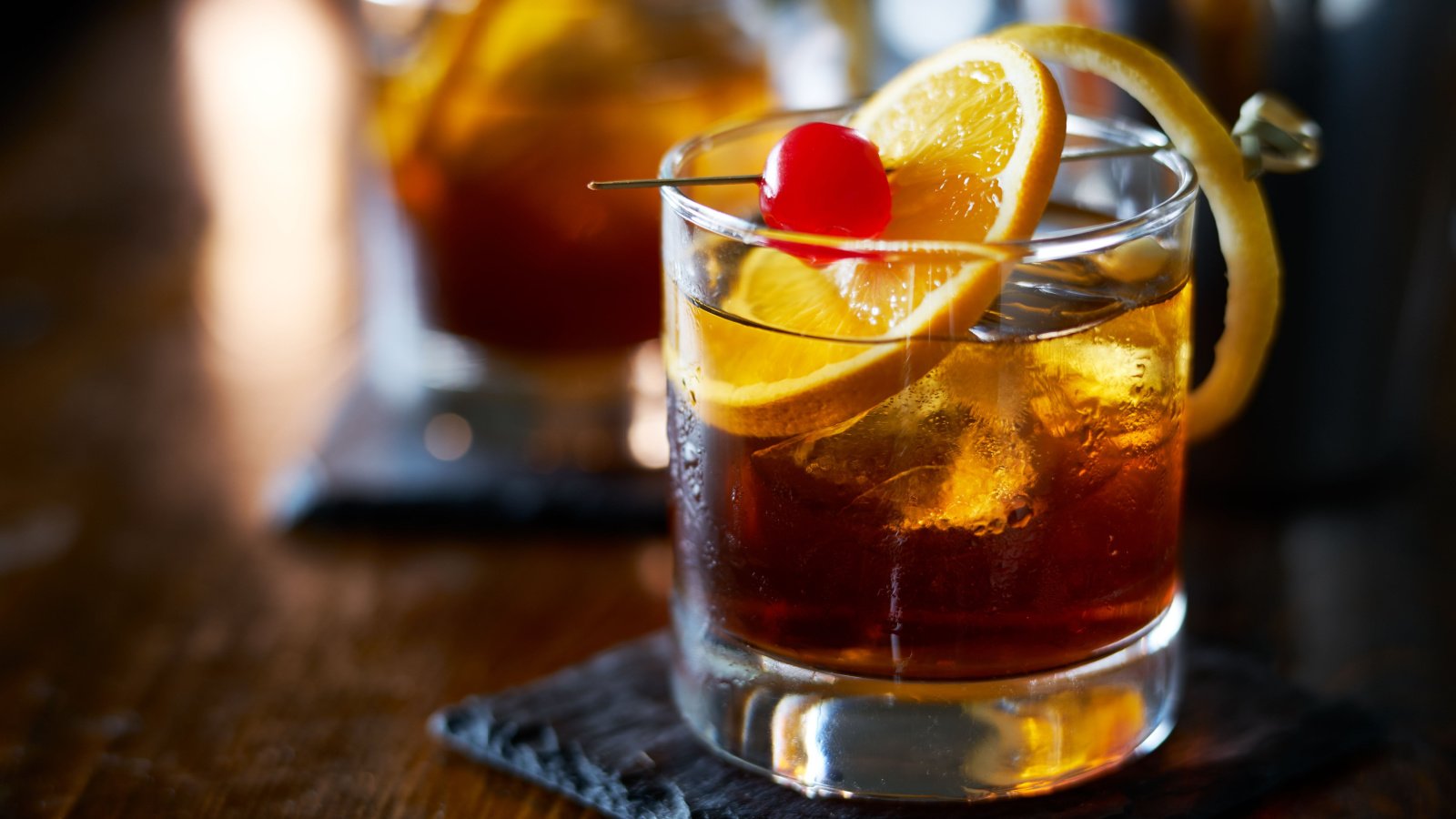 Cocktail Old Fashioned Alcohol Drink whiskey Joshua Resnick Shutterstock