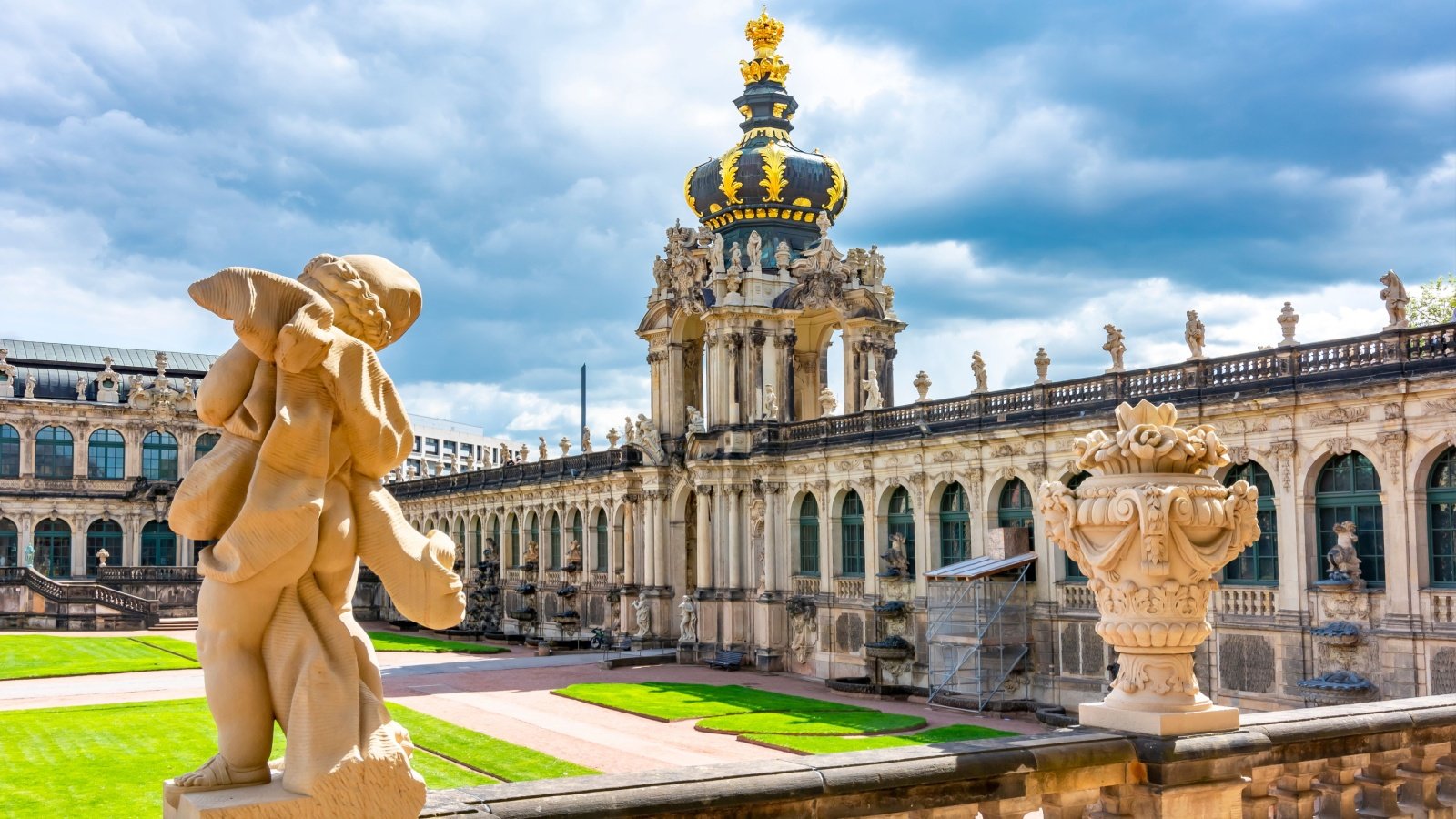 Crown gate in Dresdner Zwinger, Dresden, Germany Mistervlad Shutterstock