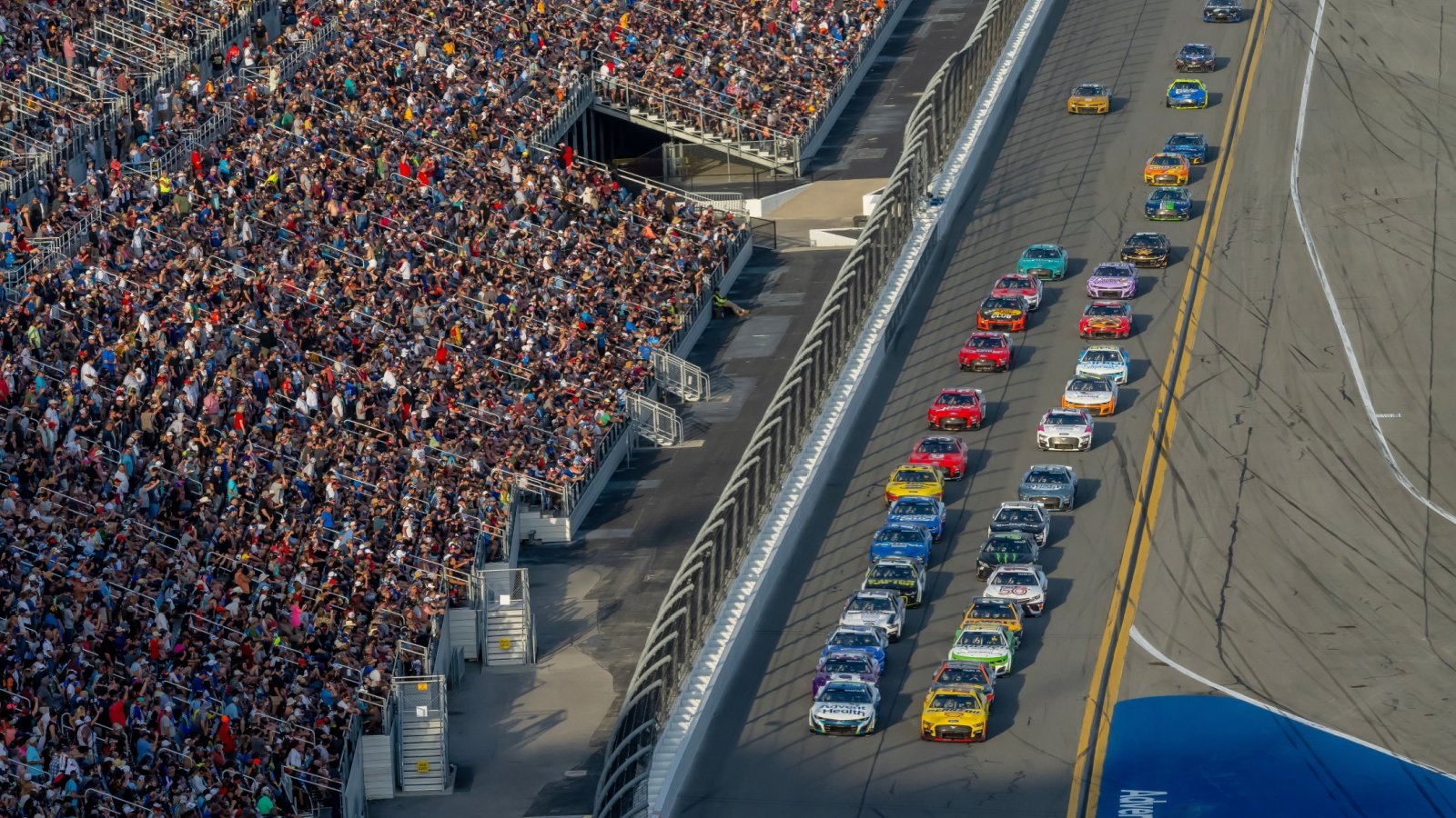 Daytona Beach Florida International Speedway Daytona 500 NASCAR Grindstone Media Group Shutterstock