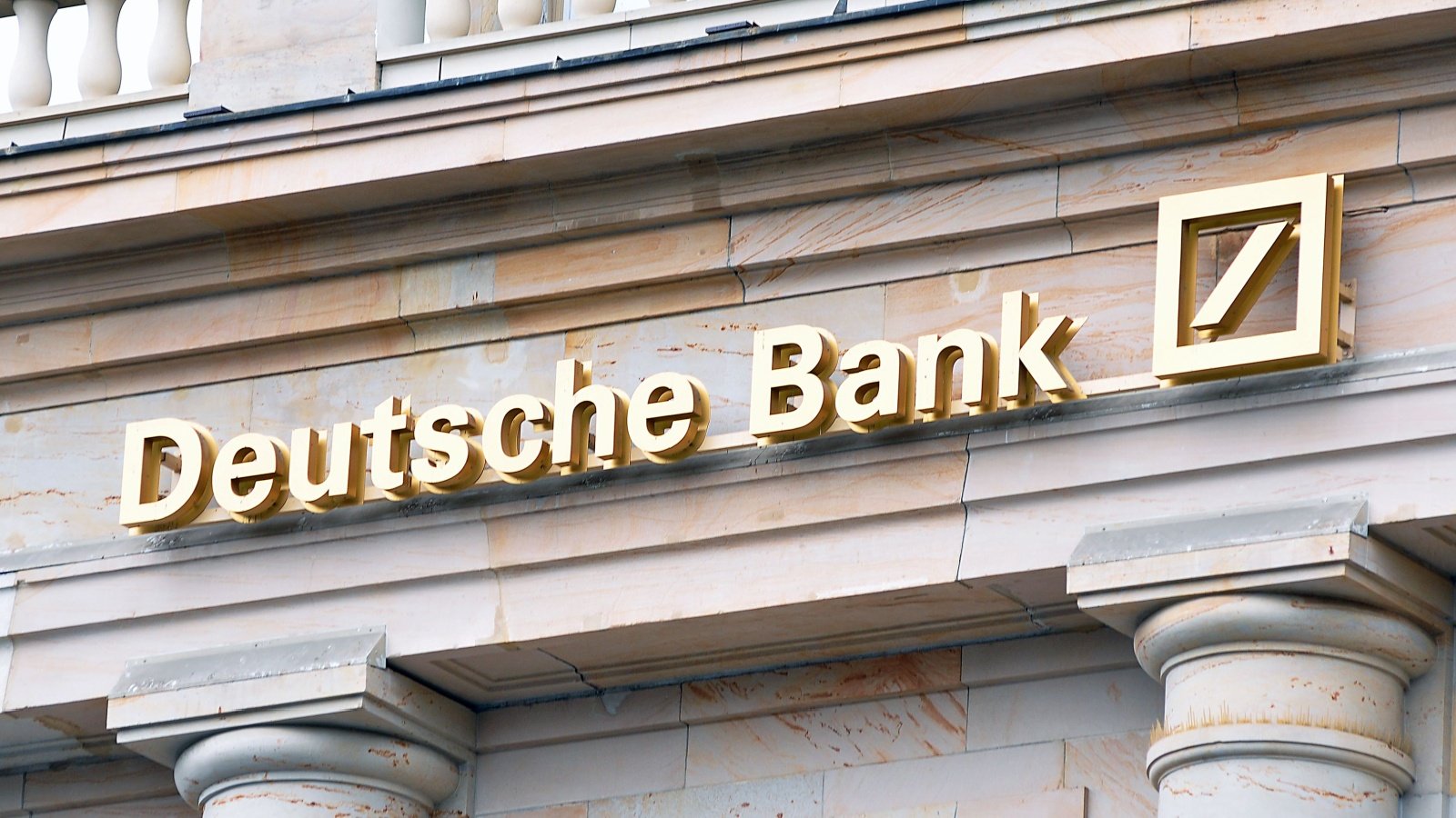 Deutsche Bank Vytautas Kielaitis Shutterstock