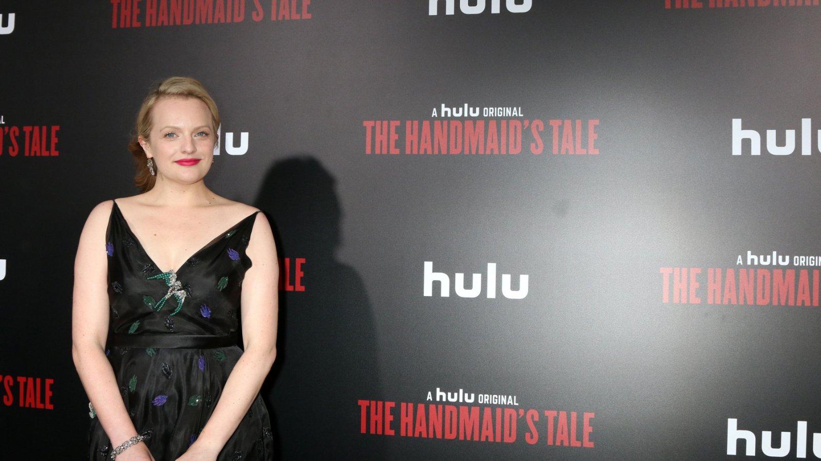 Elisabeth Moss at the Premiere Of Hulu's The Handmaid's Tale Kathy Hutchins Shutterstock