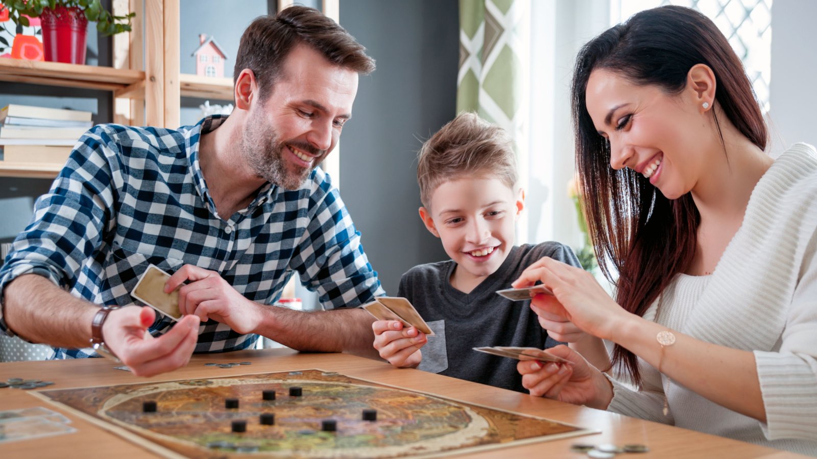 Family Game Night Board Card Games Leszek Glasner Shutterstock