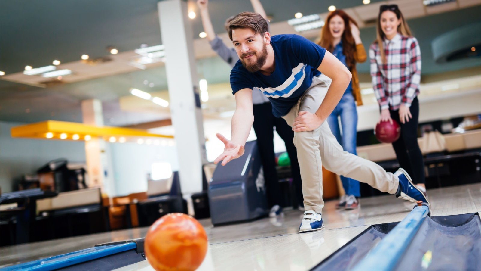 Friends bowling alley NDAB Creativity Shutterstock