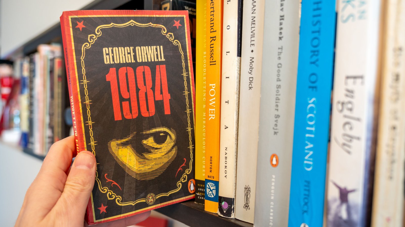 George Orwell 1984 Jeff Whyte Shutterstock