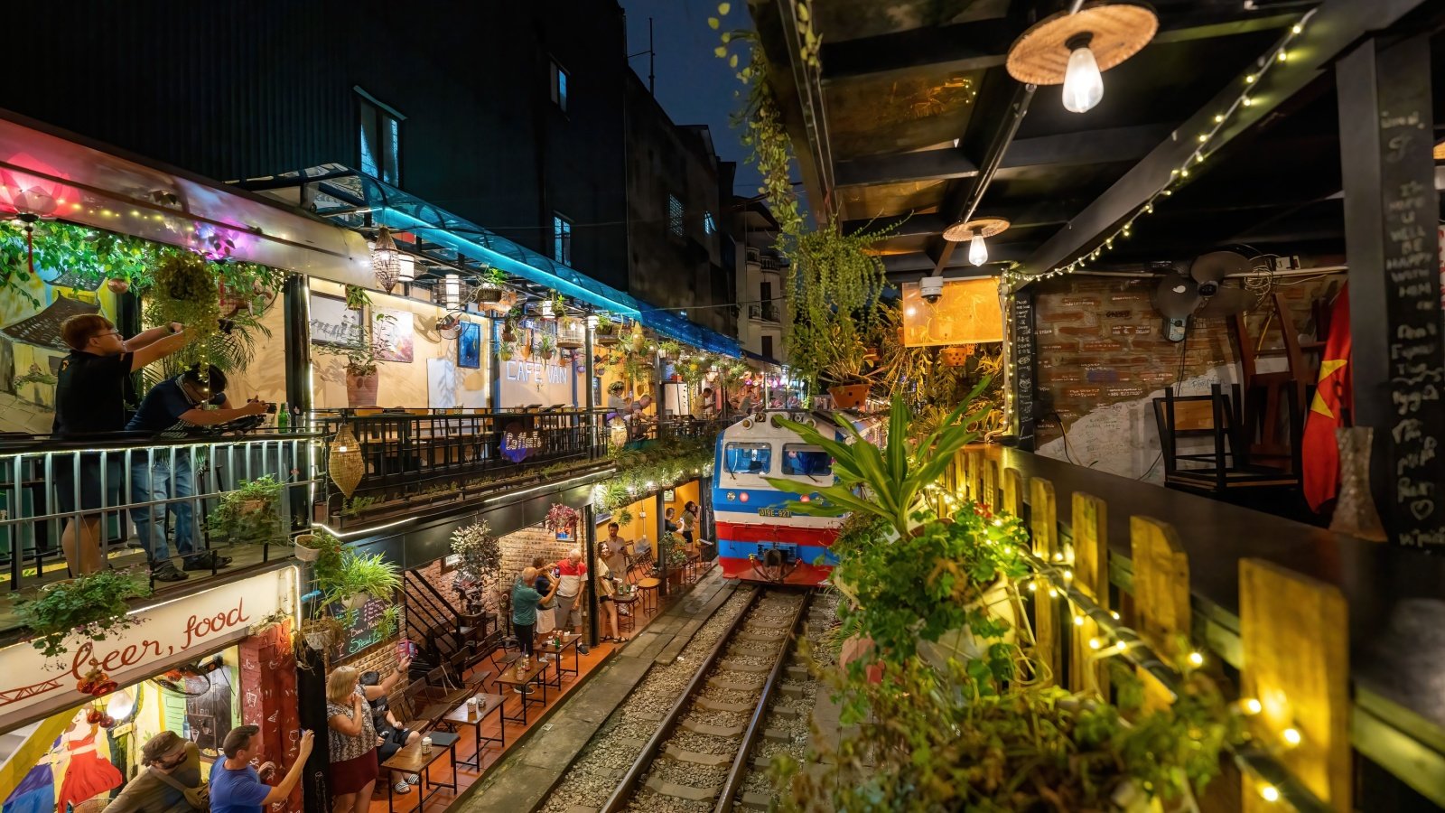 Hanoi Vietnam Railway Market Dong Nhat Huy Shutterstock