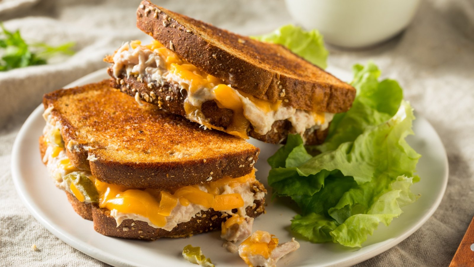 Homemade tuna sandwich Brent Hofacker Shutterstock