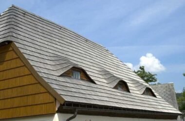 How Cedar Roofs Handle Boise’s Seasonal Extremes