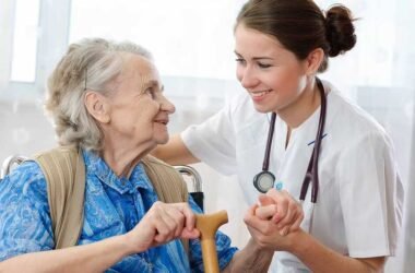 How to Choose the Right Home Care Provider in Sacramento, CA