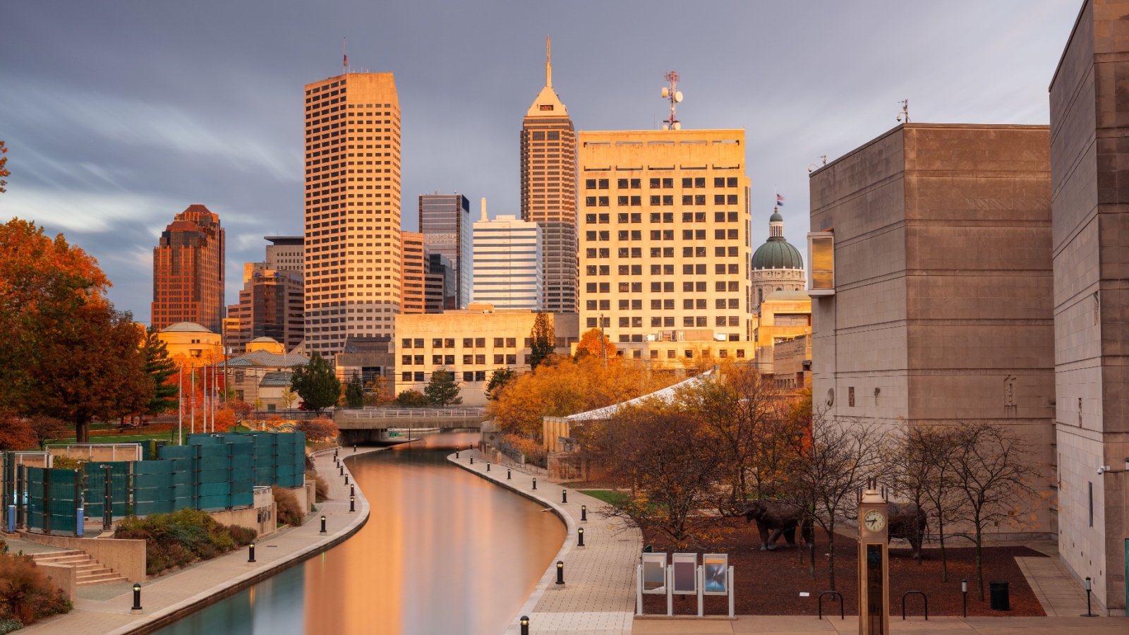 Indianapolis Indiana downtown Sean Pavone Shutterstock