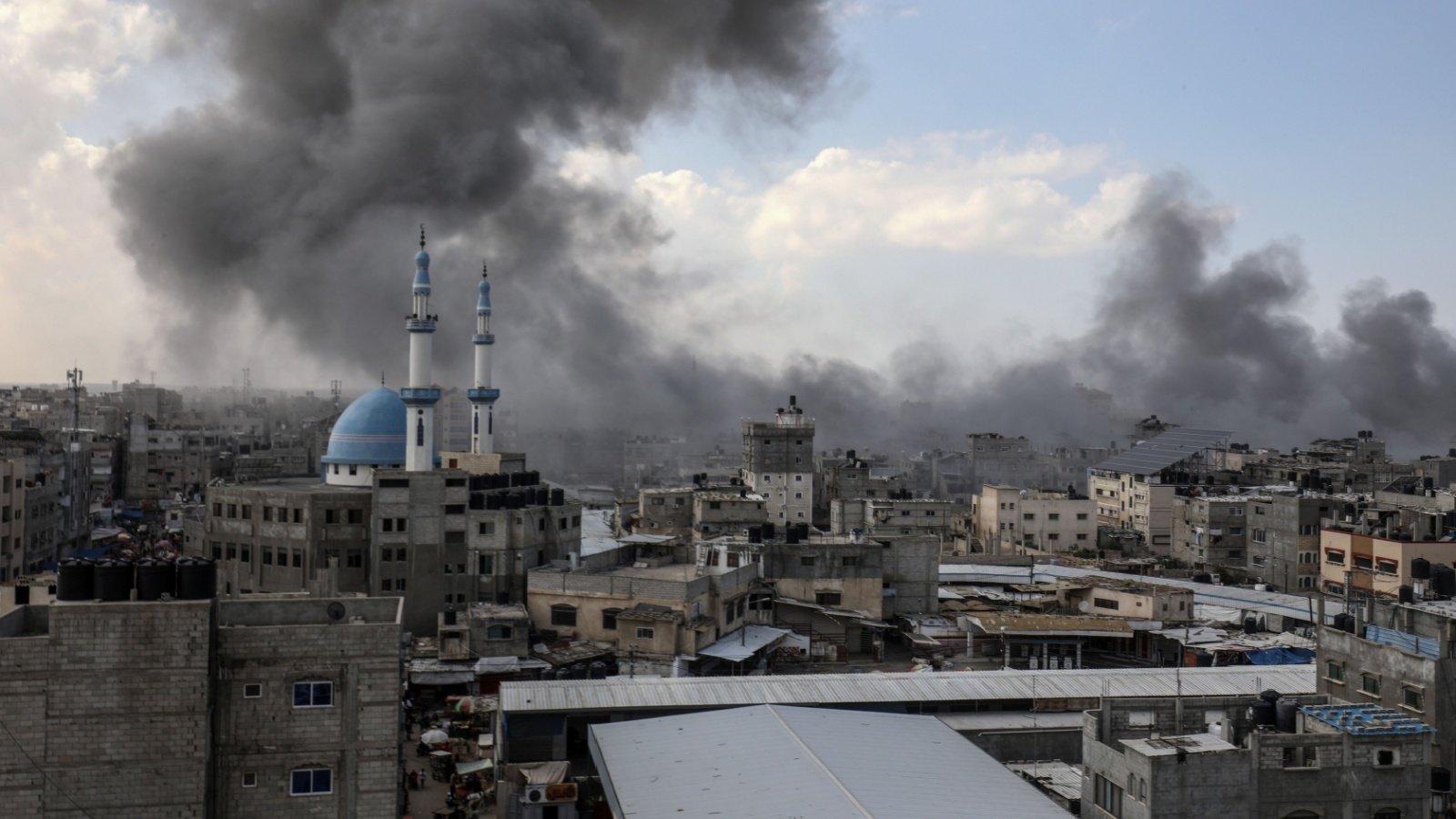 Israeli air strikes near the border east of Rafah in the southern Gaza Strip Anas Mohammed Shutterstock