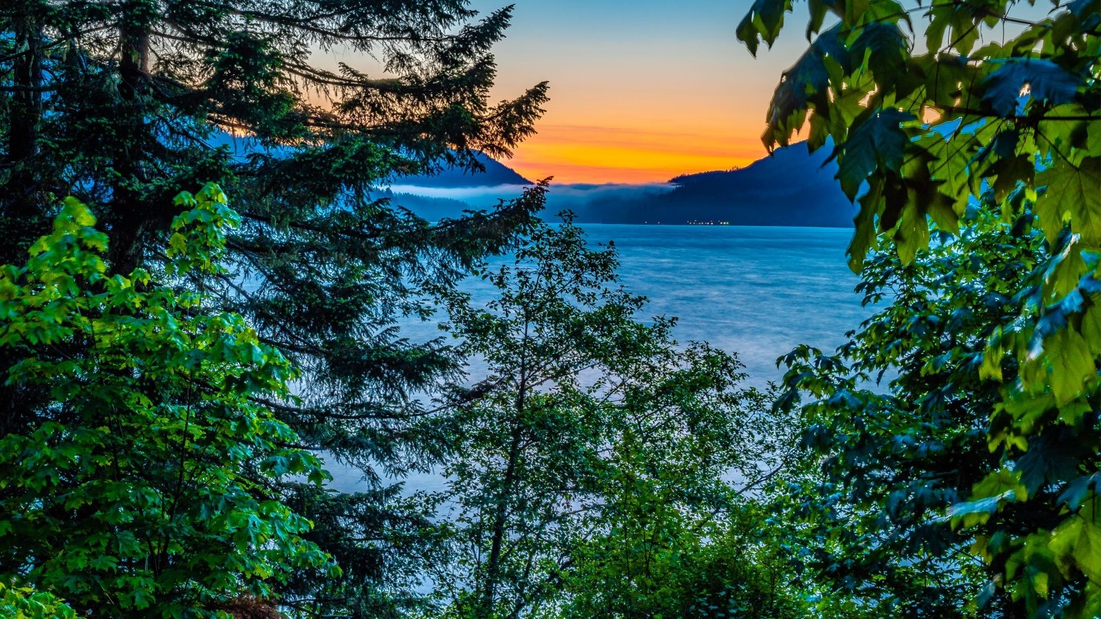 Lake Crescent in Olympic National Park, Washington Jeremy Janus Shutterstock