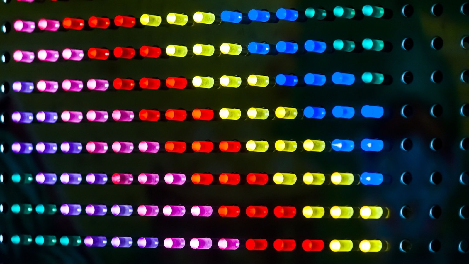 Lite Brite Toy HTU Shutterstock