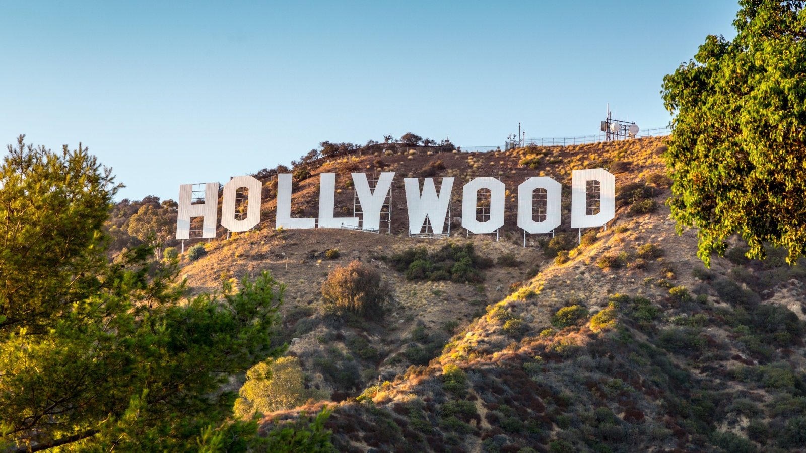 Los Angeles California Hollywood Sign logoboom shutterstock