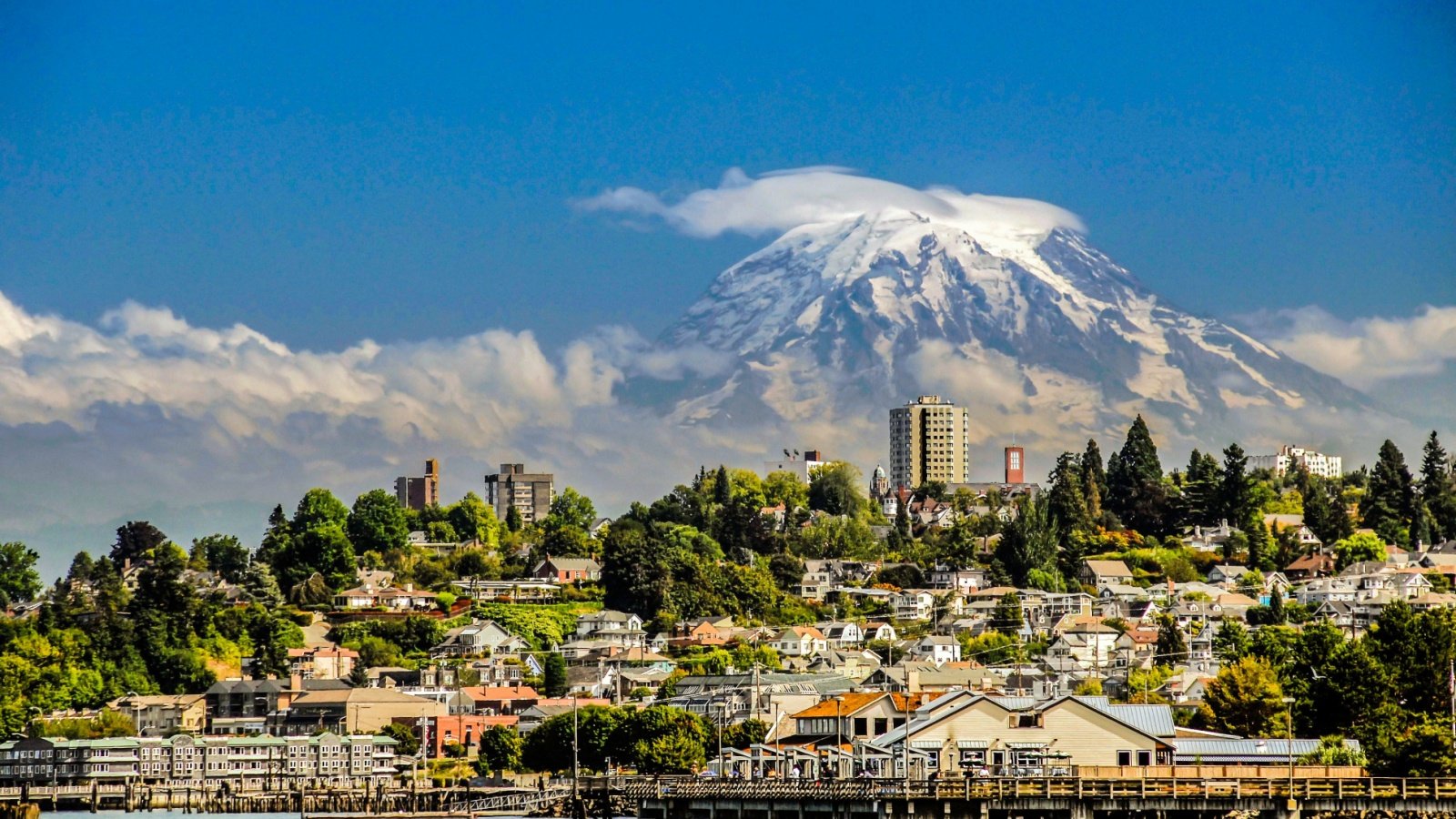 Mt. Rainier from Tacoma, Washington Earl's Photos Shutterstock