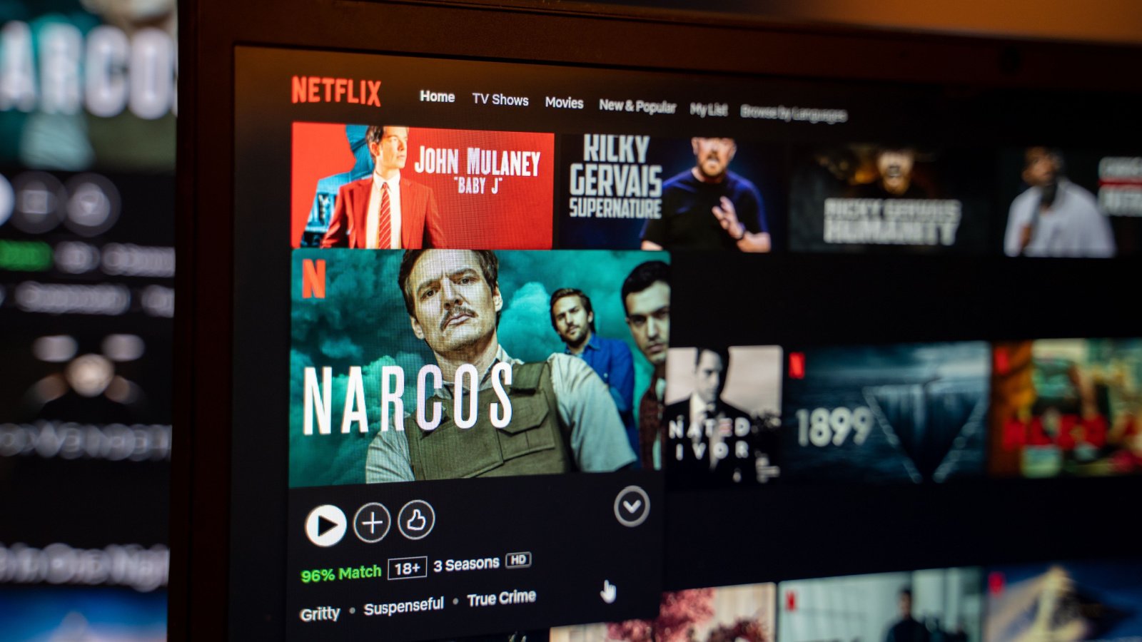 Narcos Show Netflix Television TV Pascal Erman Gunes Shutterstock