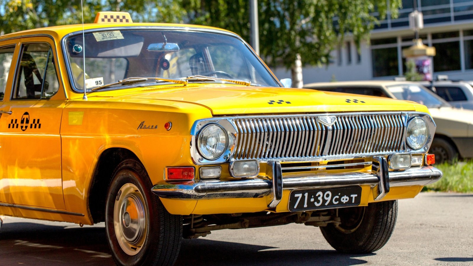 Old yellow taxi cab car travel vacation ArtEvent ET Shutterstock