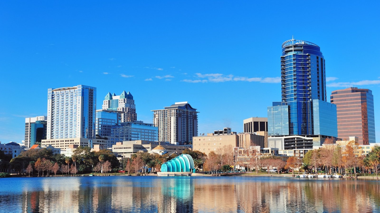 Orlando Lake Eola Florida Songquan Deng Shutterstock