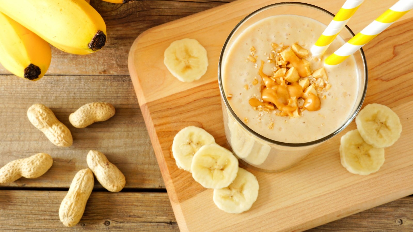 Peanut butter banana smoothie healthy JeniFoto Shutterstock