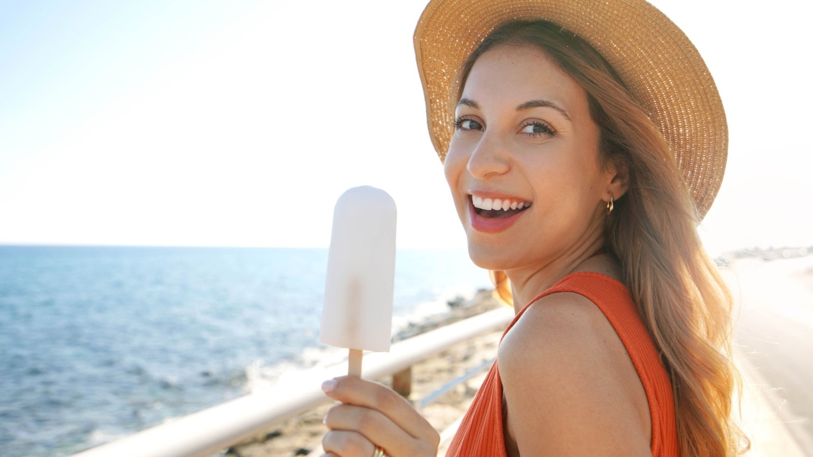 Popsicle dessert summer beach sun Zigres Shutterstock