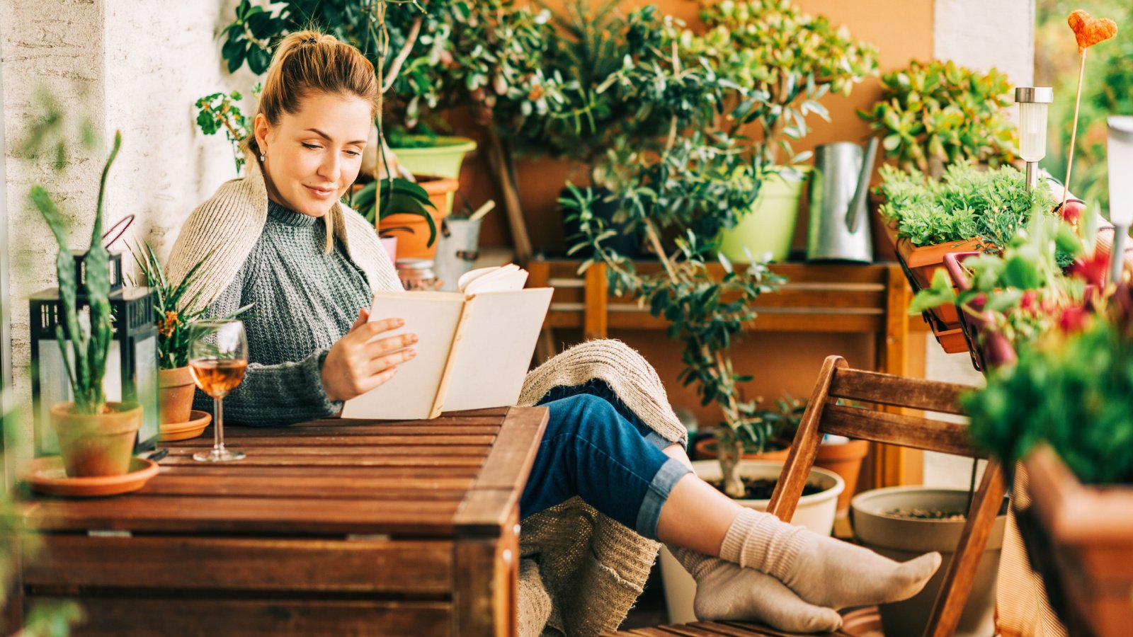 Read book Balcony Urban Garden Anna Nahabed Shutterstock