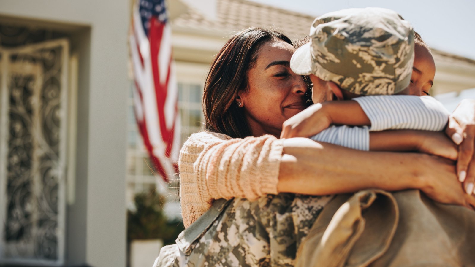 Serviceman Army Military Family Veteran Vet Affairs Jacob Lund Shutterstock