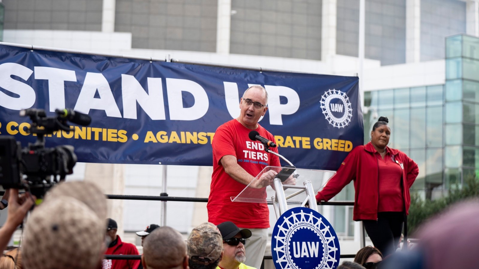 Shawn Fain at UAW rally Luis Yanez Shutterstock