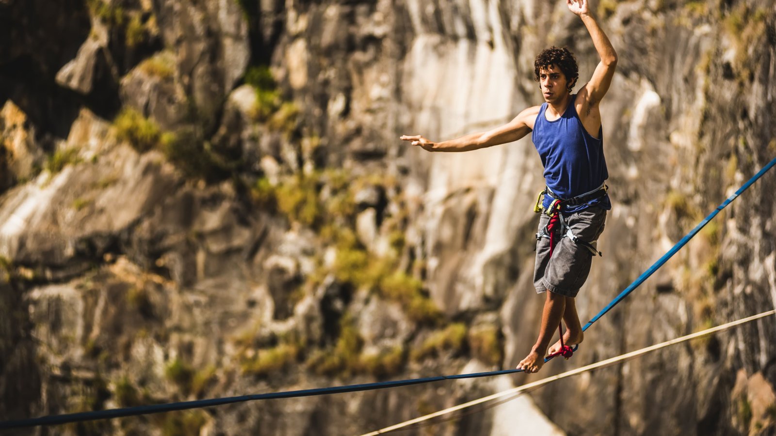 Slacklining Extreme Sports Mountain Edu 2ev Shutterstock