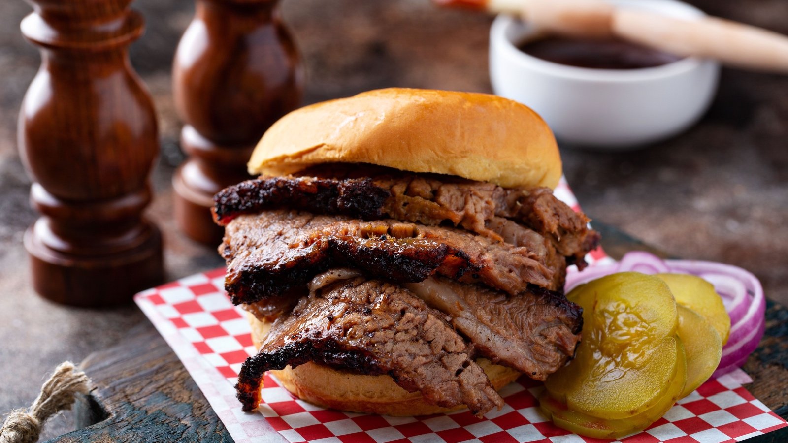 Smoked bbq brisket sandwich Elena Veselova Shutterstock