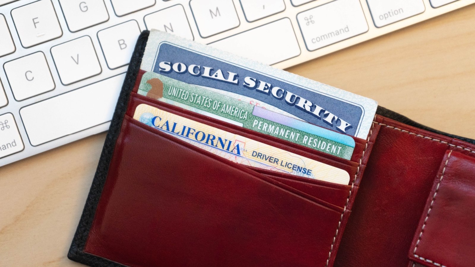 Social security card drivers license and permanent resident card K44 Shutterstock