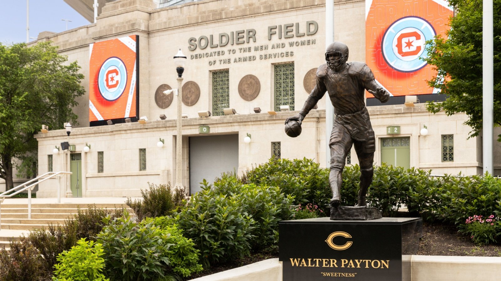 Soldier Field Chicago Bears Joseph Hendrickson Shutterstock