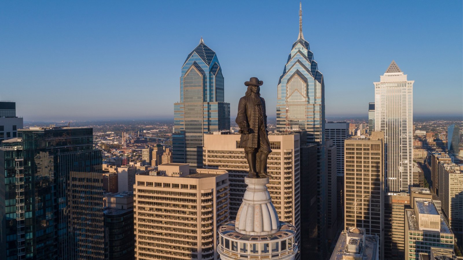 Statue of William Penn Philadelphia City Hall photosounds shutterstock