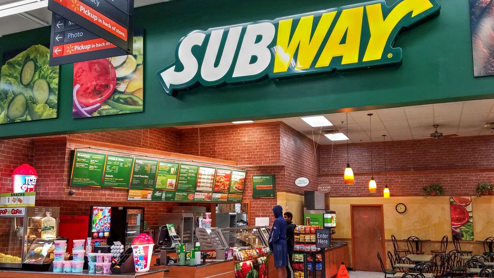 Subway sandwich restaurant QualityHD Shutterstock