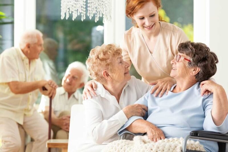 Supporting Aging Loved Ones: The Benefits of In-Home Care Solutions