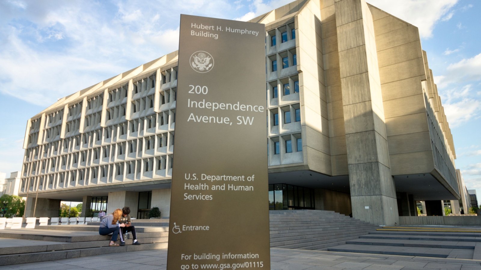 U.S. Dept Department of Health and Human Services CHRISTOPHER E ZIMMER Shutterstock