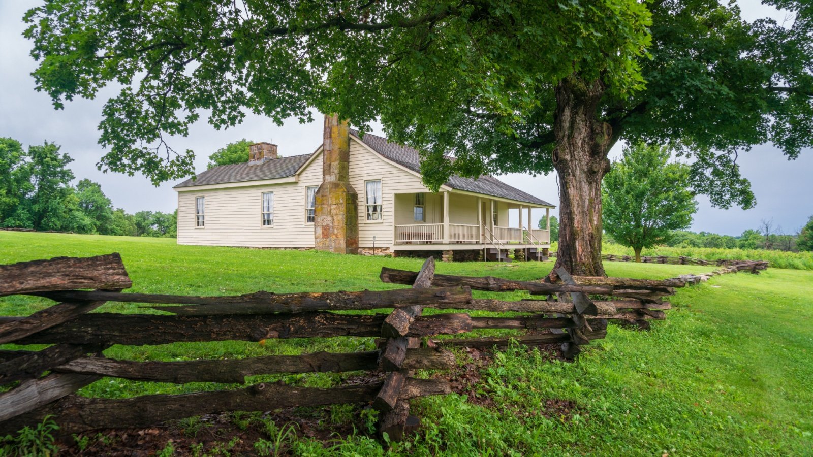 Wilson's Creek National Battlefield, in the Ozarks, Missouri Zack Frank Shutterstock