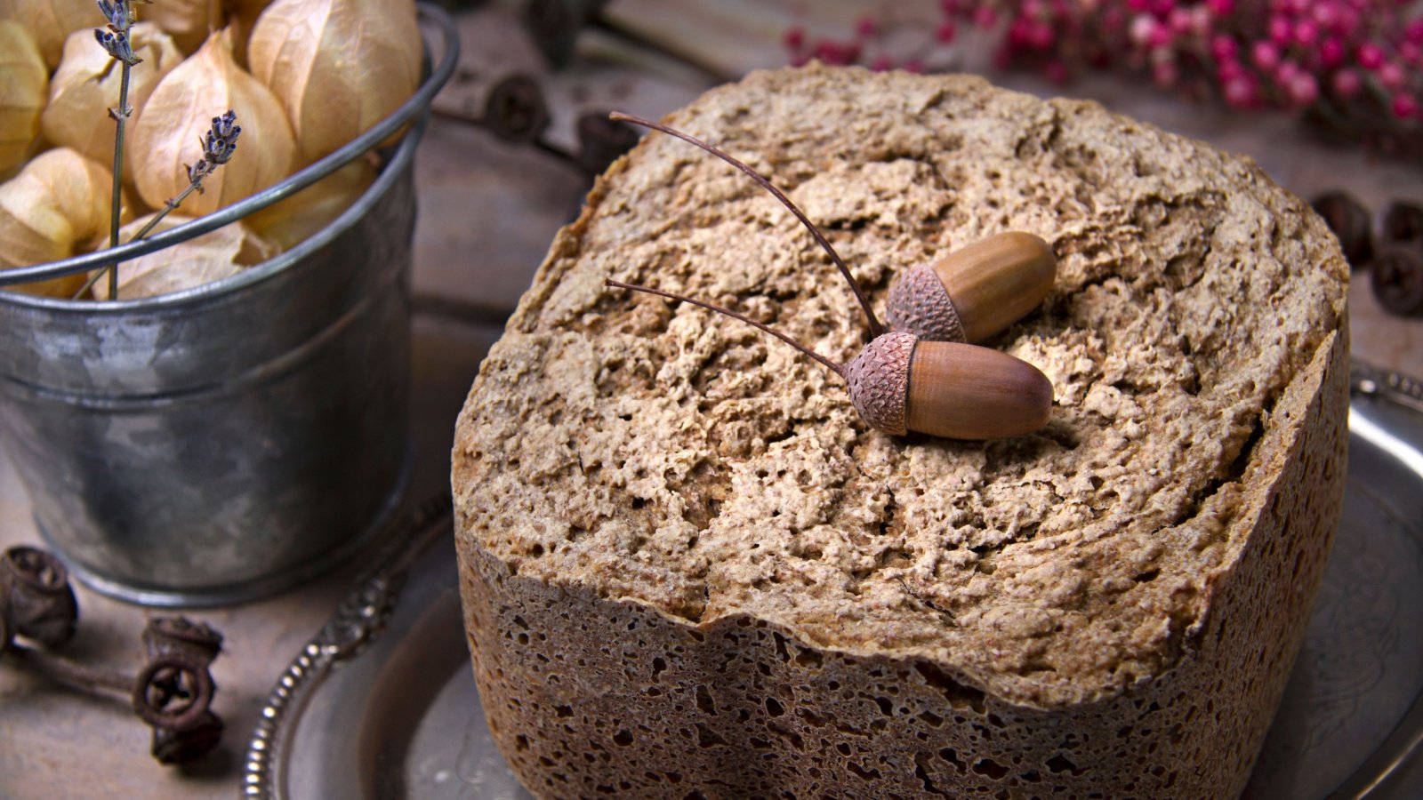 artisan bread with acorns physalis Erika Pasten Shutterstock