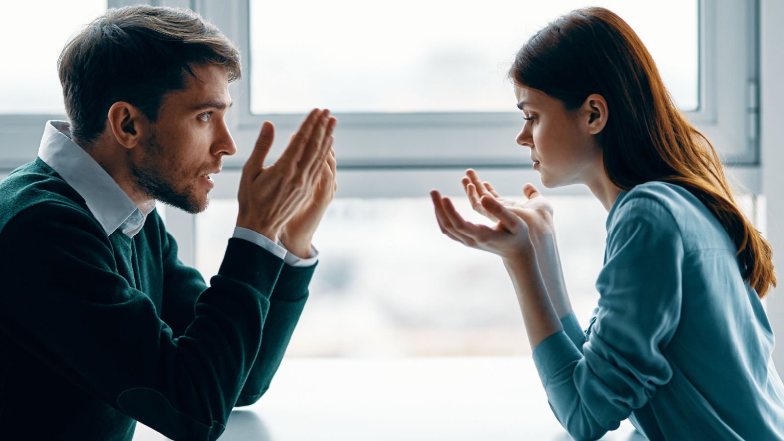 couple fight siblings arguement shotprime studio shutterstock