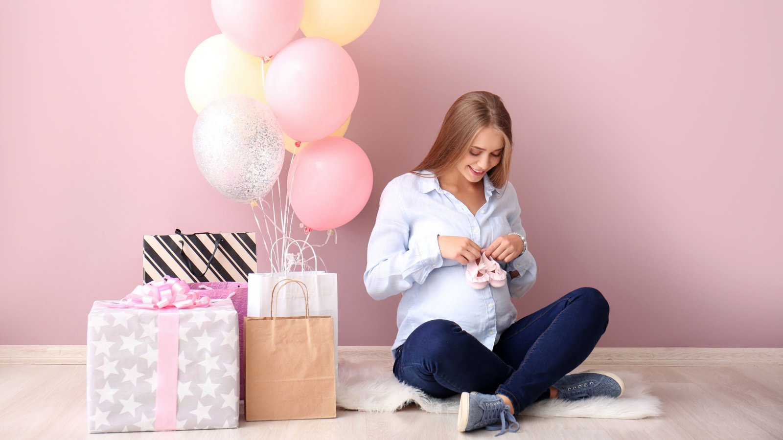 pregnant woman baby shower gifts Pixel Shot shutterstock