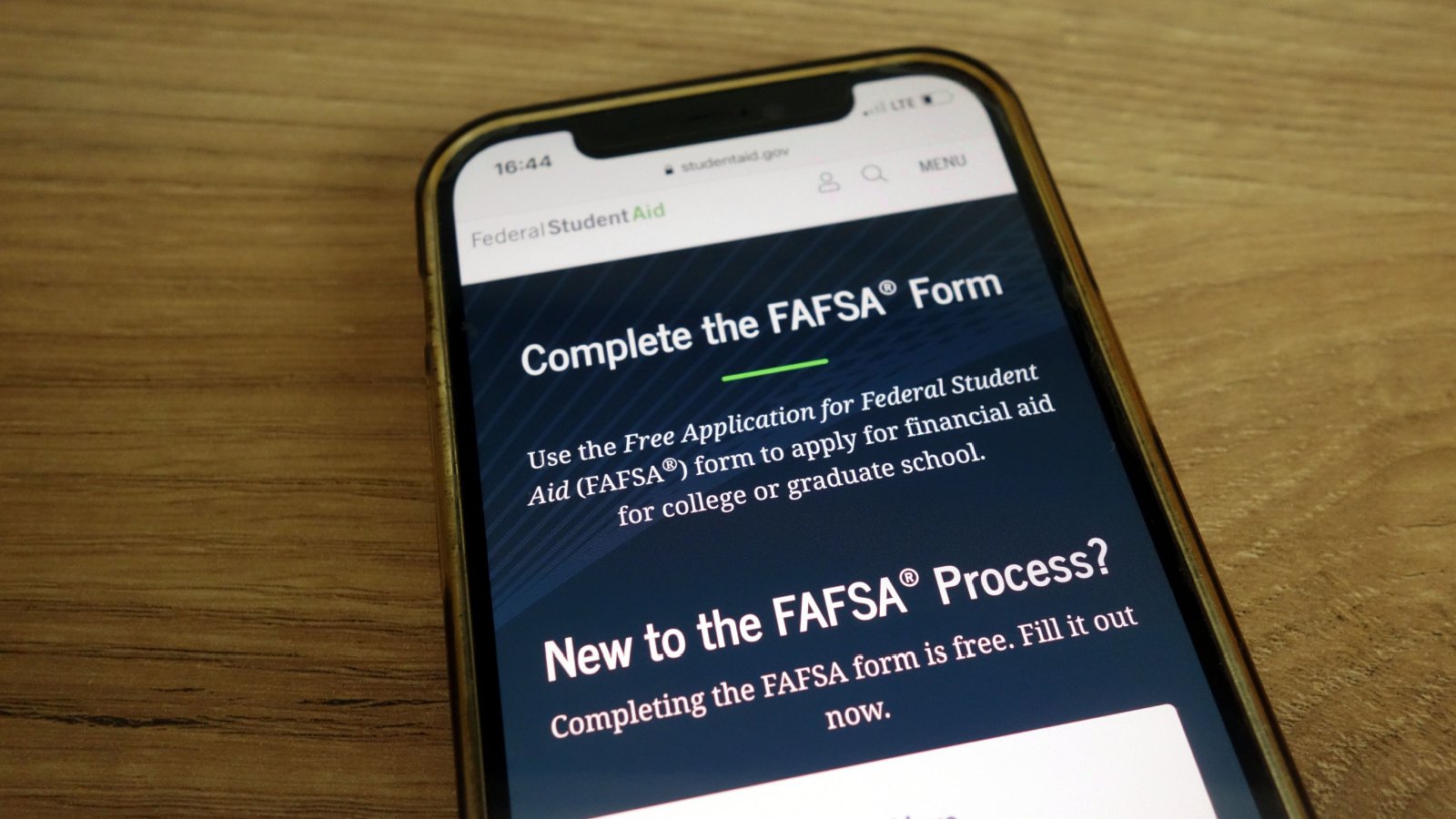 studentaid.gov website about FAFSA Piotr Swat Shutterstock